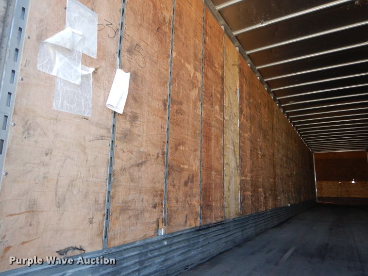 image for item DH6209 2005 Utility dry van trailer