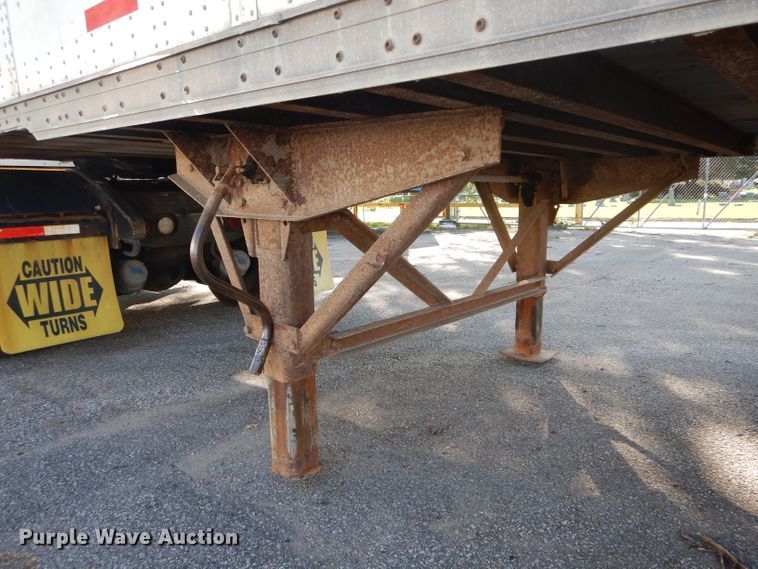 image for item DH6210 2005 Wabash dry van trailer