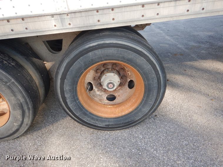 image for item DH6210 2005 Wabash dry van trailer