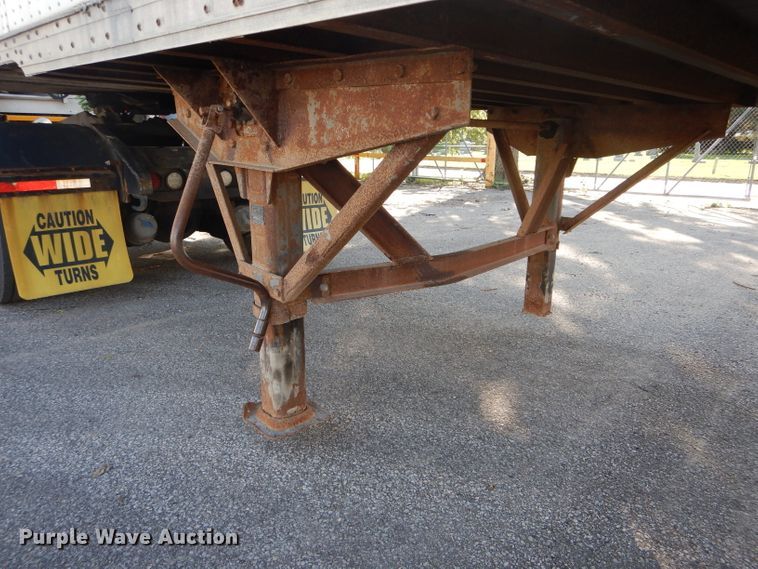 image for item DH6211 2005 Wabash dry van trailer