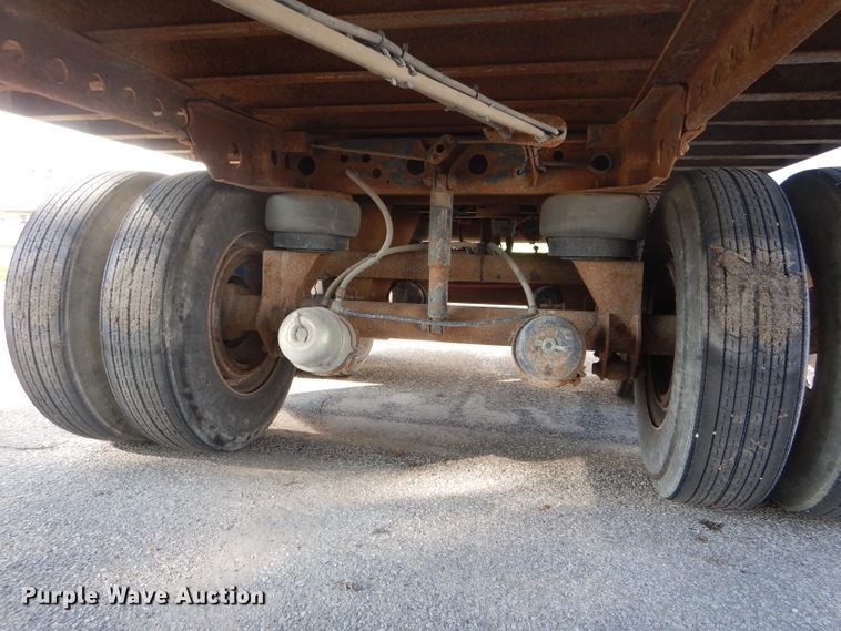 image for item DH6211 2005 Wabash dry van trailer