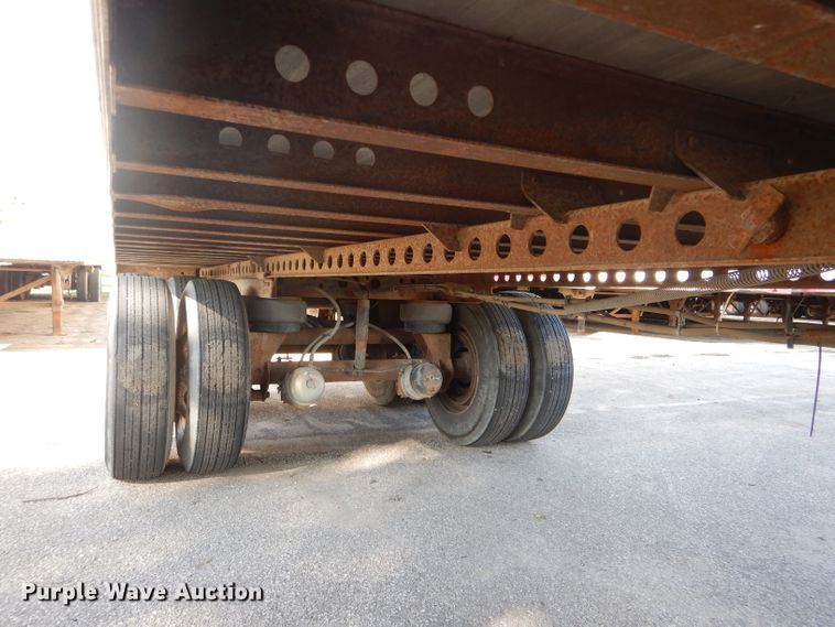 image for item DH6211 2005 Wabash dry van trailer