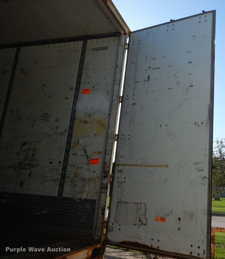 image for item DH6212 2005 Wabash dry van trailer
