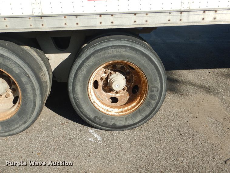 image for item DH6212 2005 Wabash dry van trailer