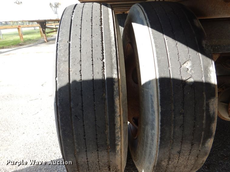 image for item DH6212 2005 Wabash dry van trailer