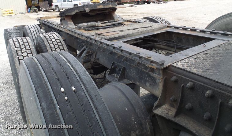 image for item DI0694 1996 Mack CH613 semi truck