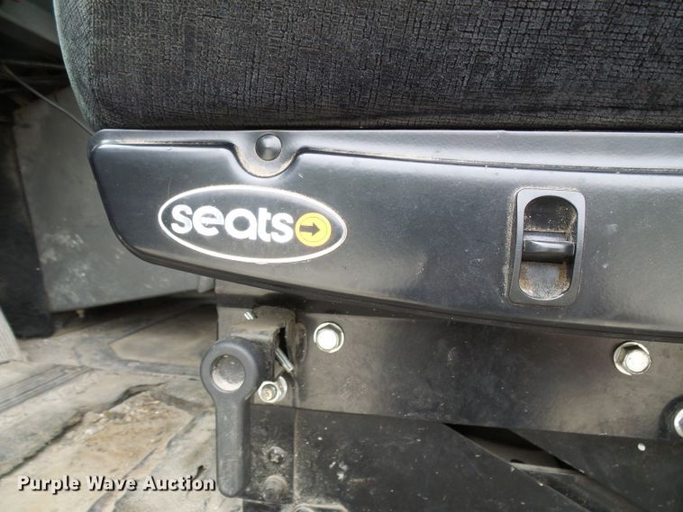 image for item DI0694 1996 Mack CH613 semi truck