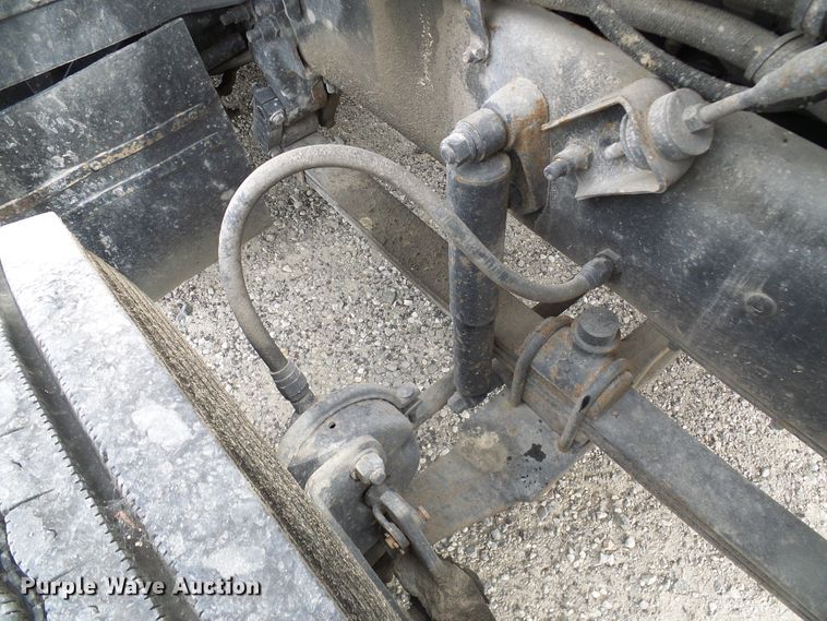 image for item DI0694 1996 Mack CH613 semi truck