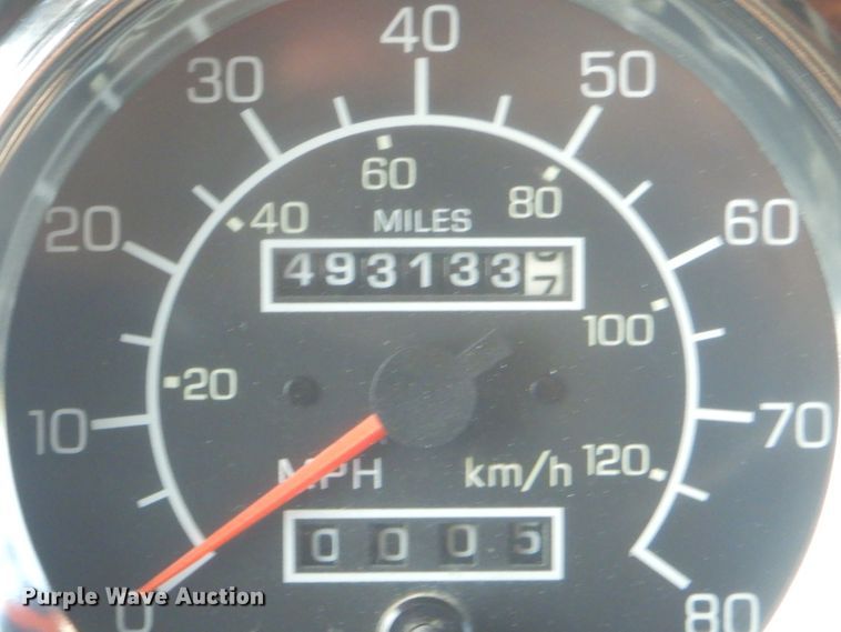 image for item FC9921 2003 Kenworth W900 semi truck