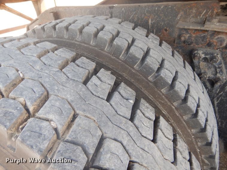 image for item FC9921 2003 Kenworth W900 semi truck