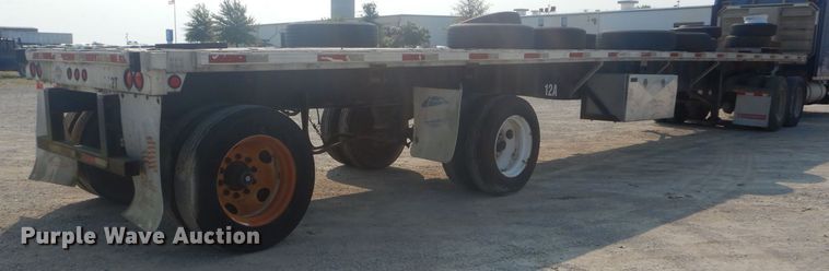 image for item FC9922 1998 Utility flatbed trailer