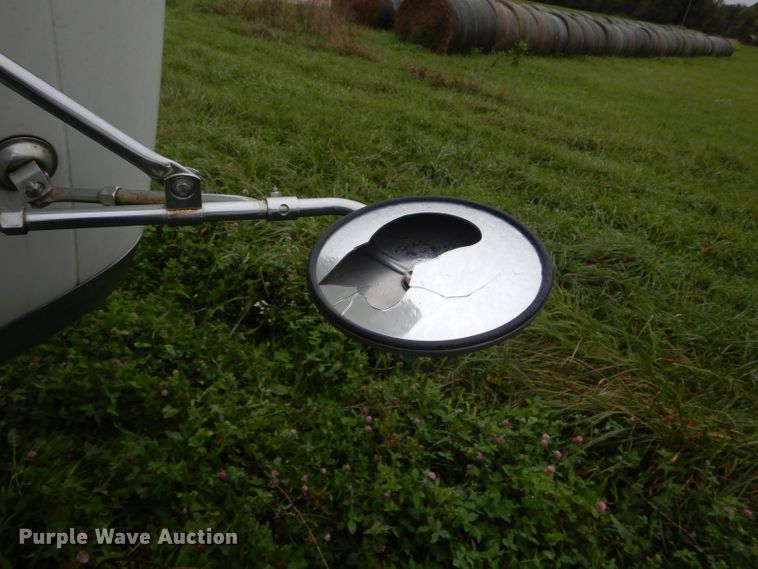 image for item FI9673 2004 Freightliner Columbia semi truck