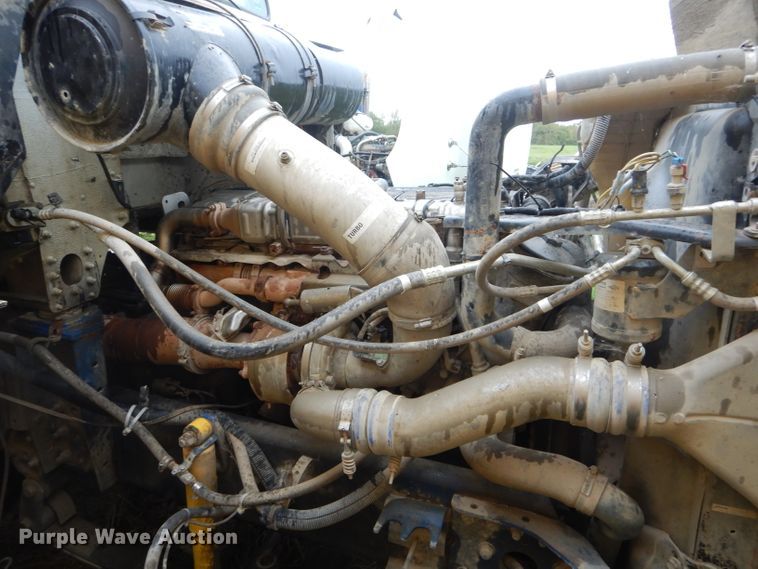 image for item FI9674 2008 Freightliner FLD semi truck