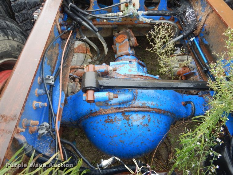 image for item FI9674 2008 Freightliner FLD semi truck