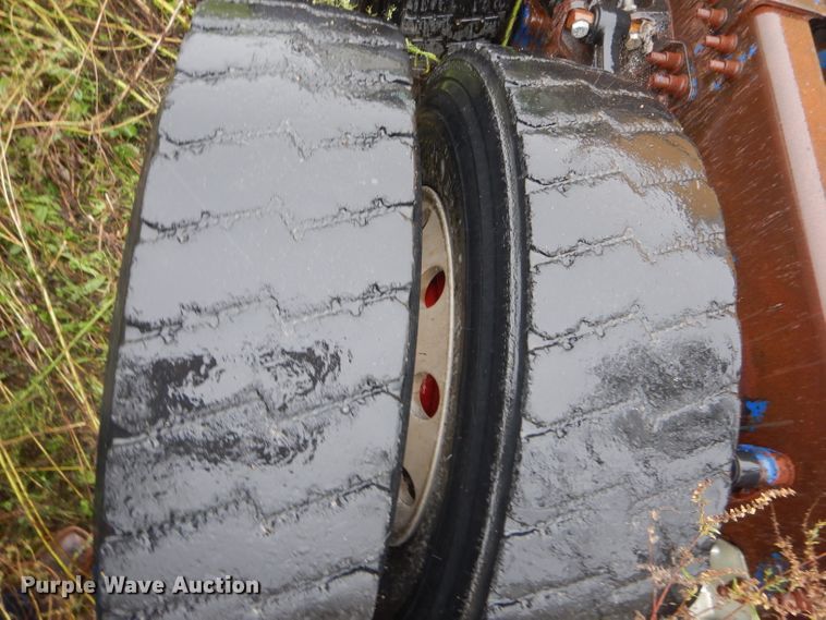 image for item FI9674 2008 Freightliner FLD semi truck