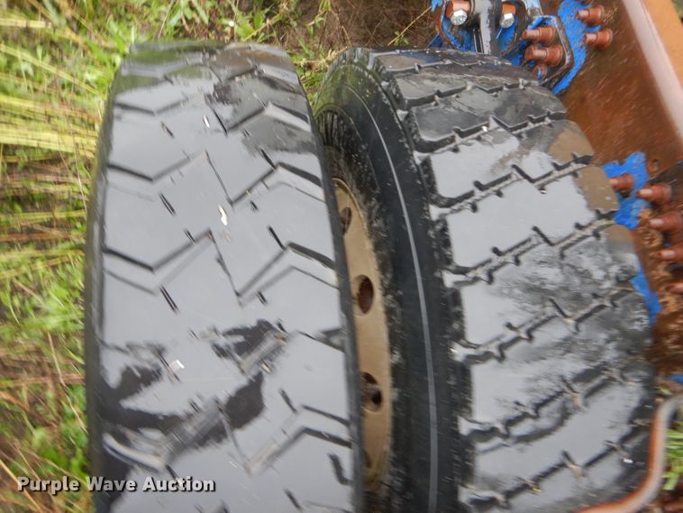 image for item FI9674 2008 Freightliner FLD semi truck