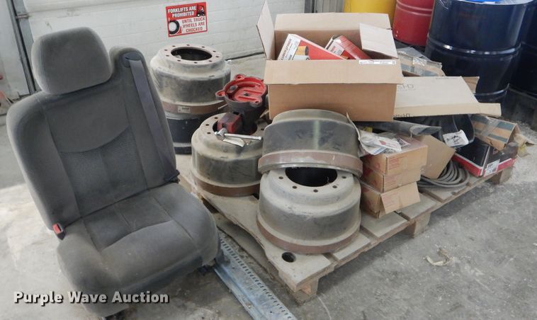 image for item FI9686 Truck parts