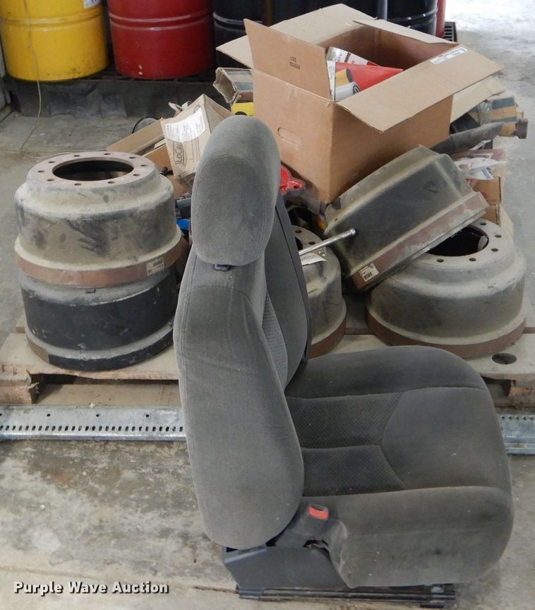 image for item FI9686 Truck parts