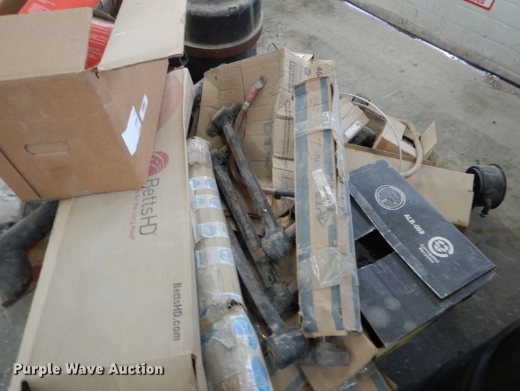 image for item FI9686 Truck parts