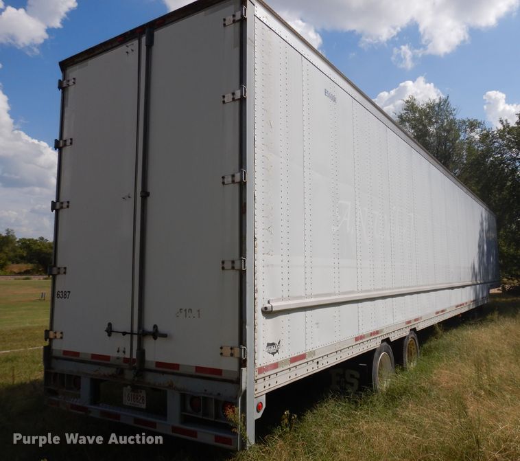 image for item GI9267 2000 Wabash dry van trailer