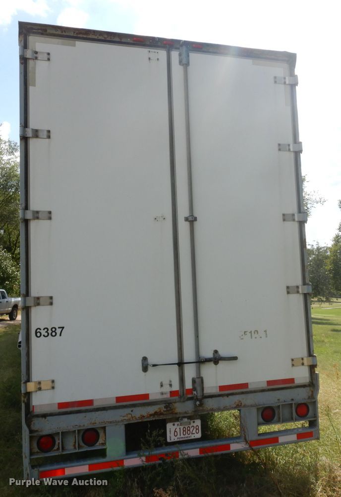 image for item GI9267 2000 Wabash dry van trailer