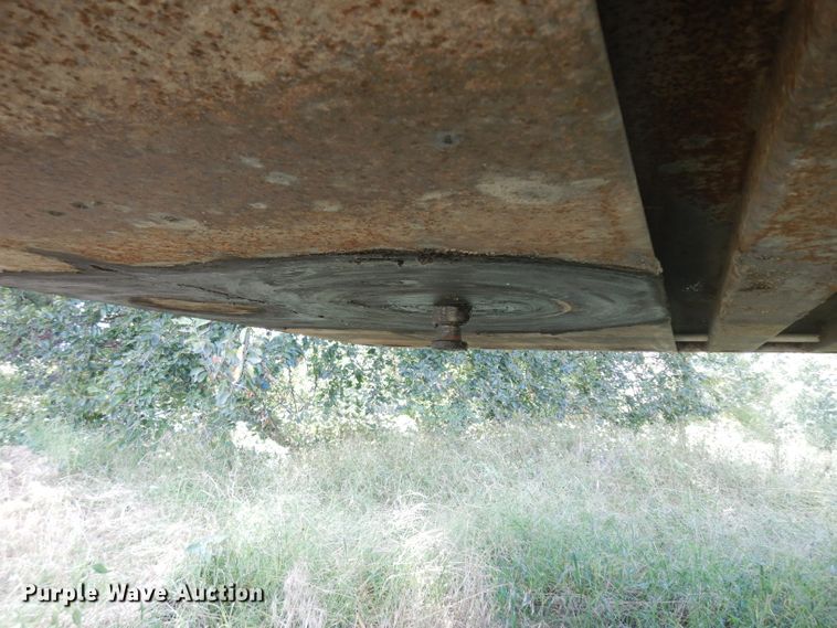 image for item GI9267 2000 Wabash dry van trailer