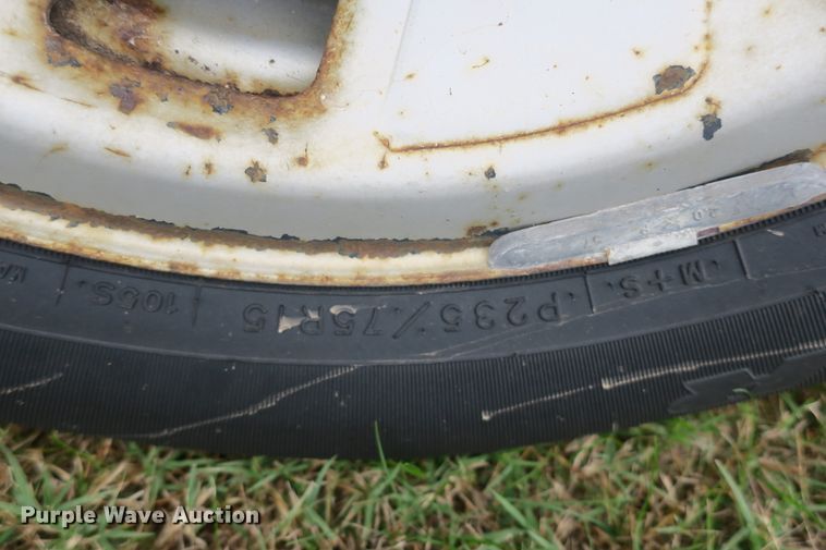 image for item DB10173 1996 Ford F150 pickup truck