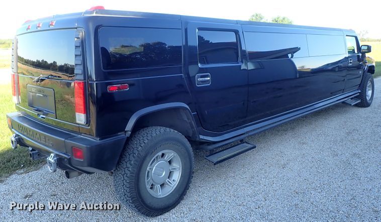 image for item DB7670 2006 Hummer H2 limousine