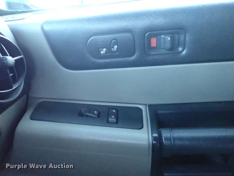 image for item DB7670 2006 Hummer H2 limousine