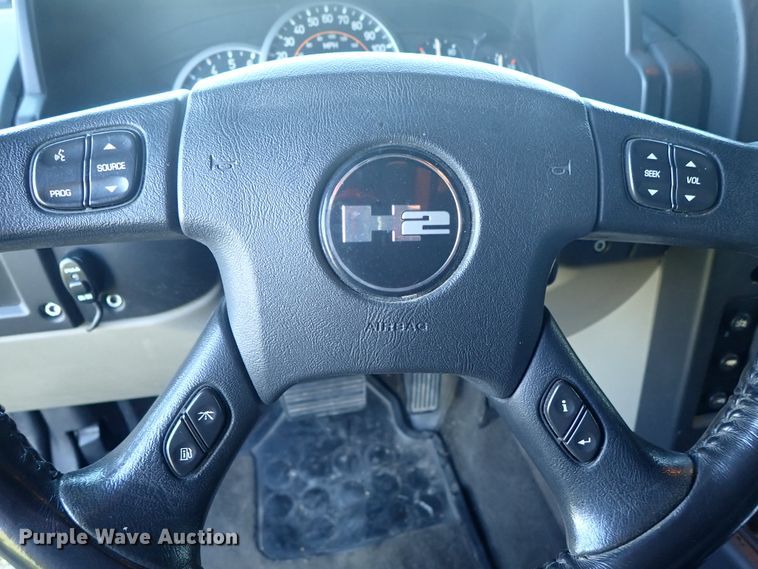 image for item DB7670 2006 Hummer H2 limousine