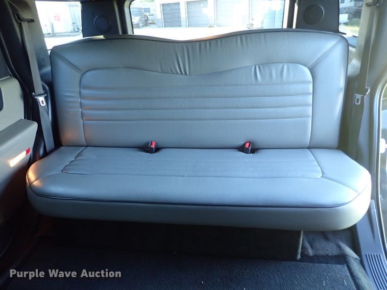 image for item DB7670 2006 Hummer H2 limousine