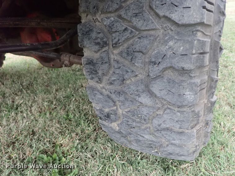 image for item DB7707 1990 Ford F250 flatbed pickup truck