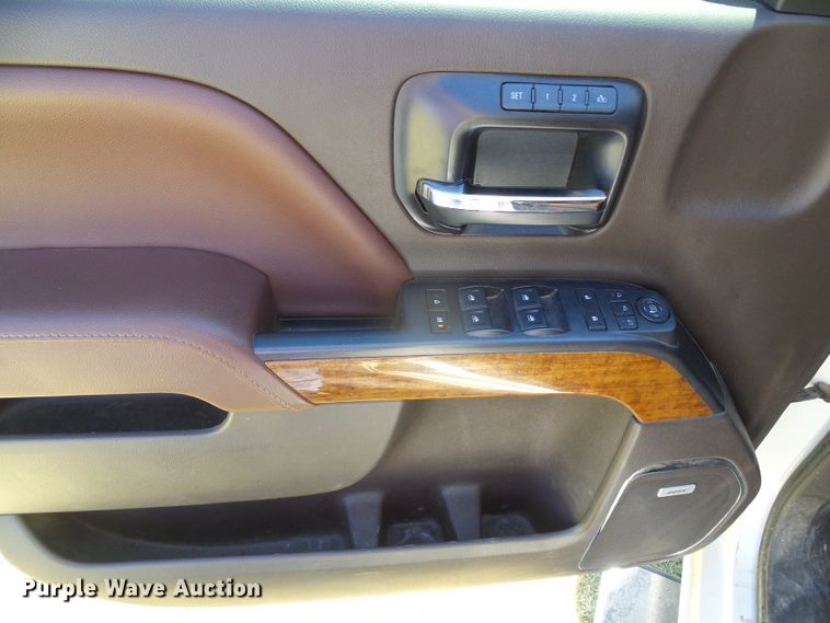 image for item DC5056 2014 Chevrolet Silverado 1500 High Country Crew Cab pickup truck