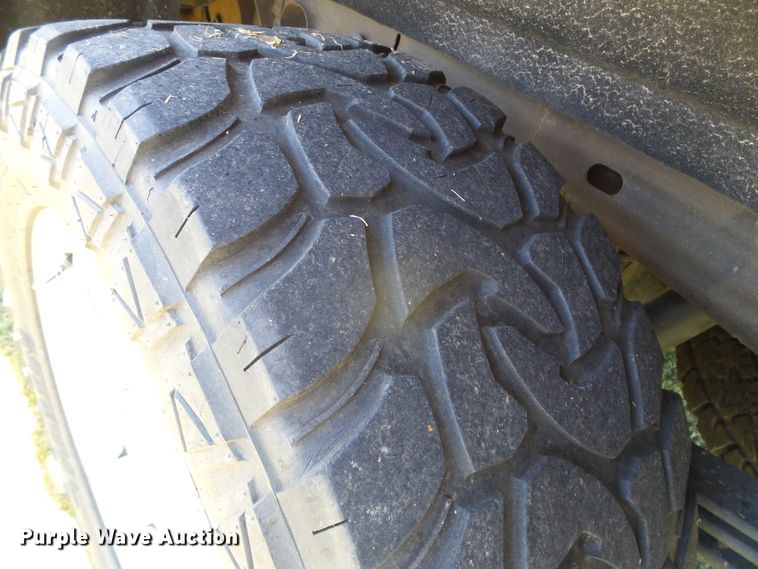 image for item DC5056 2014 Chevrolet Silverado 1500 High Country Crew Cab pickup truck