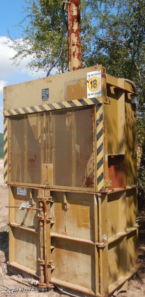 image for item DD3029 Piqua Series 40 cardboard baler