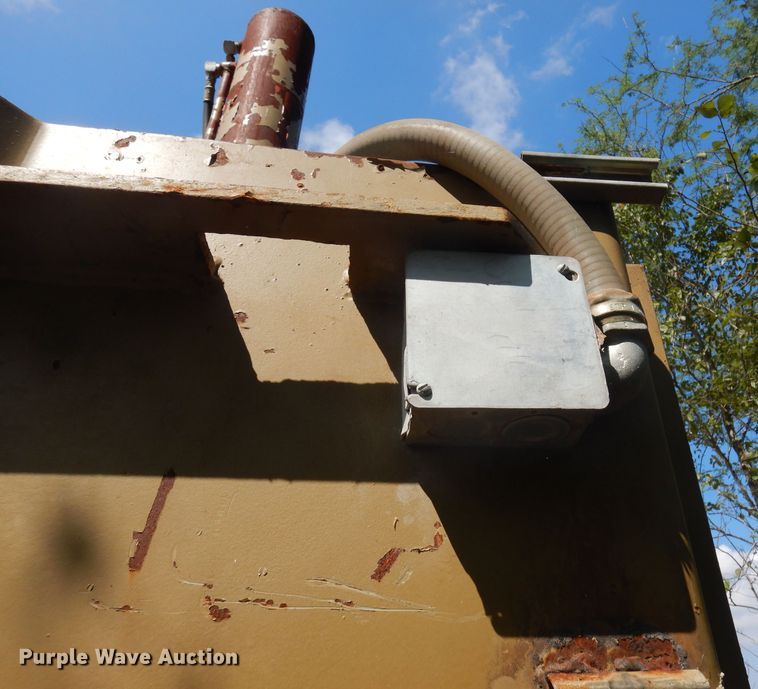 image for item DD3029 Piqua Series 40 cardboard baler