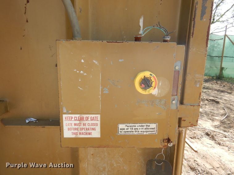 image for item DD3029 Piqua Series 40 cardboard baler