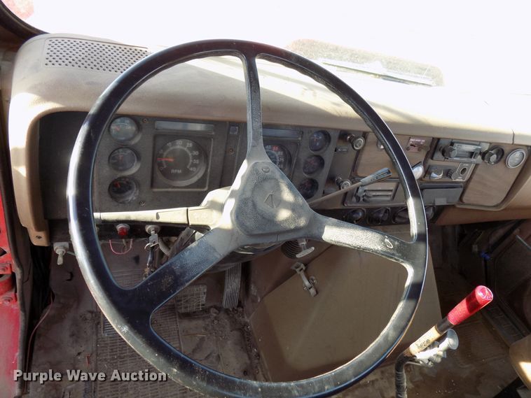 image for item DD6046 1988 International 1954 truck cab and chassis