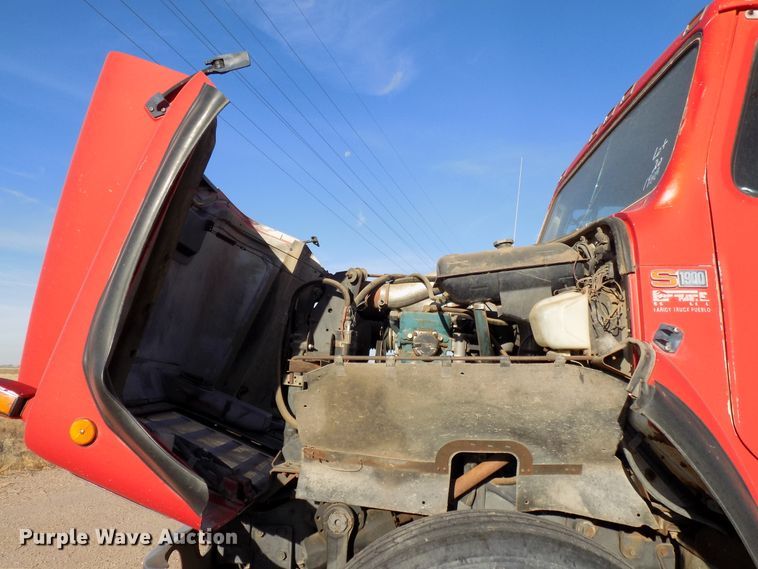 image for item DD6046 1988 International 1954 truck cab and chassis
