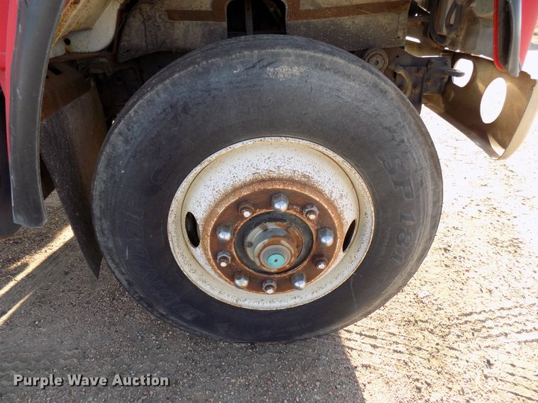 image for item DD6046 1988 International 1954 truck cab and chassis