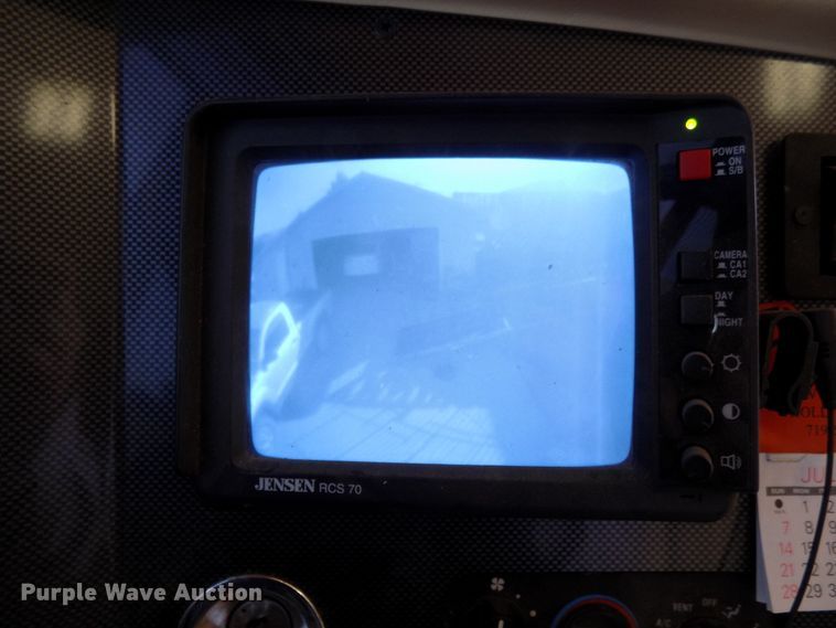 image for item DD6047 2000 Holiday Rambler Ambassador RV