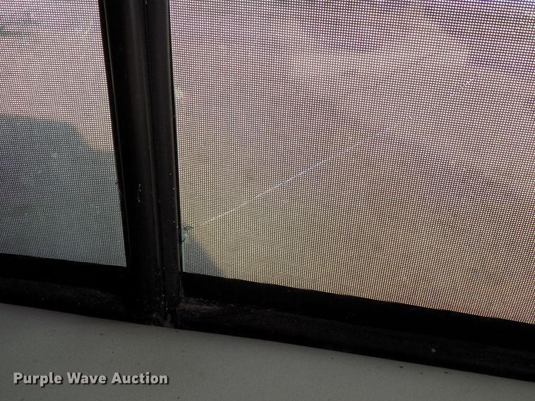 image for item DD6047 2000 Holiday Rambler Ambassador RV