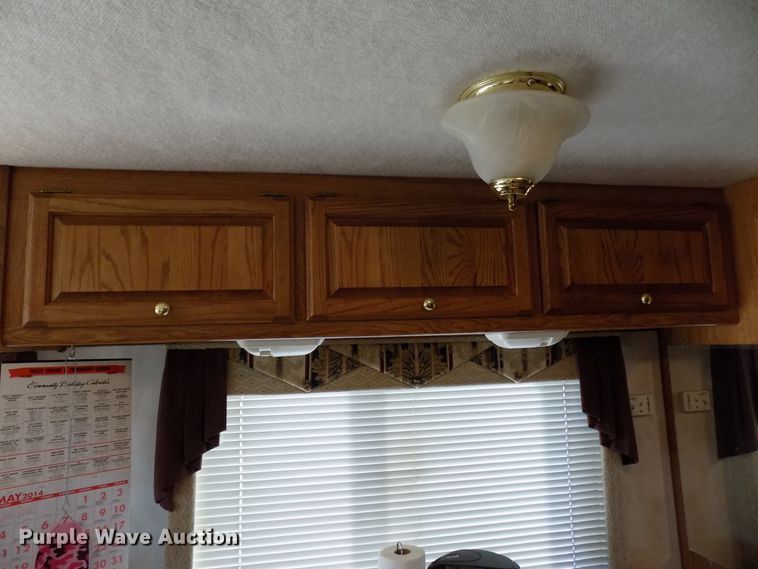 image for item DD6047 2000 Holiday Rambler Ambassador RV