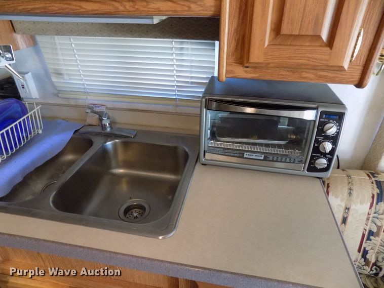 image for item DD6047 2000 Holiday Rambler Ambassador RV