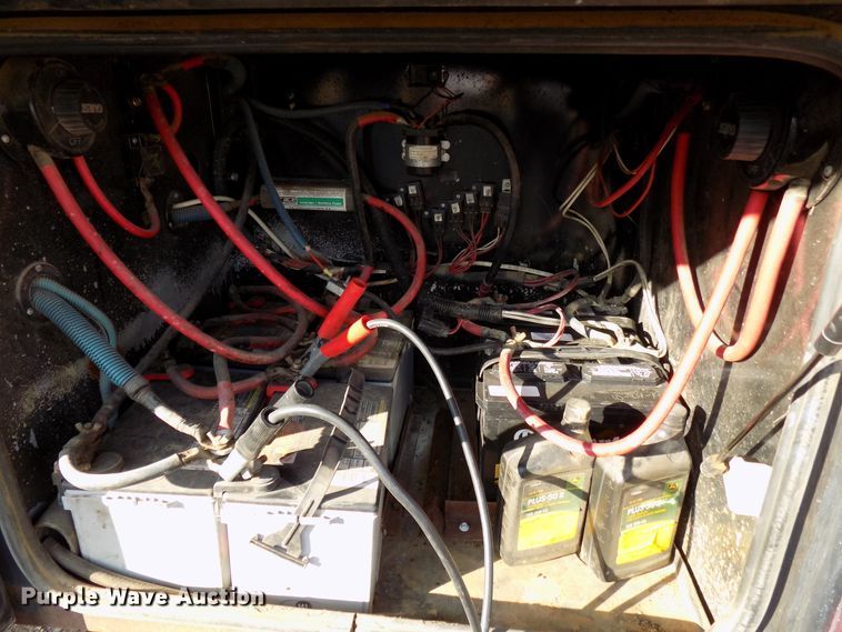 image for item DD6047 2000 Holiday Rambler Ambassador RV