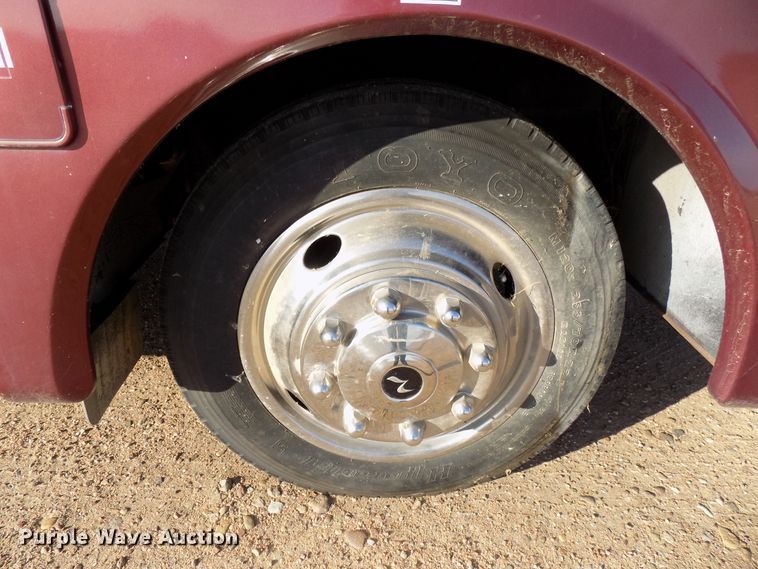 image for item DD6047 2000 Holiday Rambler Ambassador RV