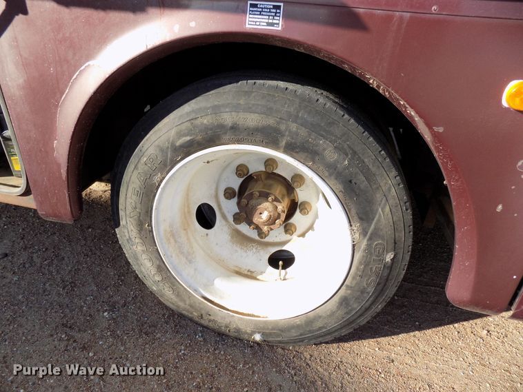 image for item DD6047 2000 Holiday Rambler Ambassador RV