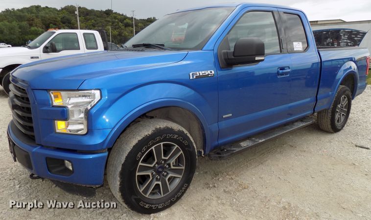 image for item DG2438 2016 Ford F150 SuperCab pickup truck