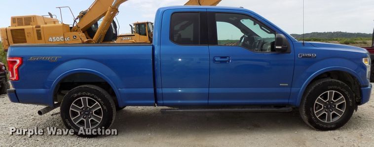 image for item DG2438 2016 Ford F150 SuperCab pickup truck