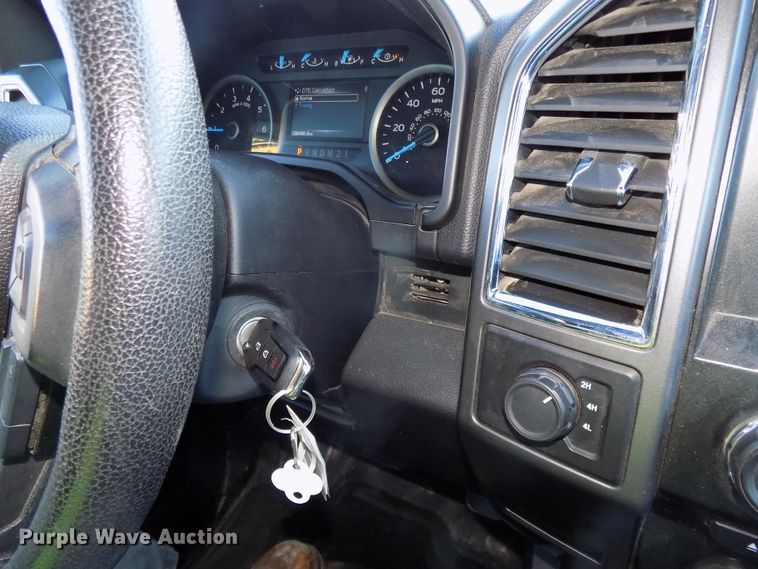 image for item DG2438 2016 Ford F150 SuperCab pickup truck